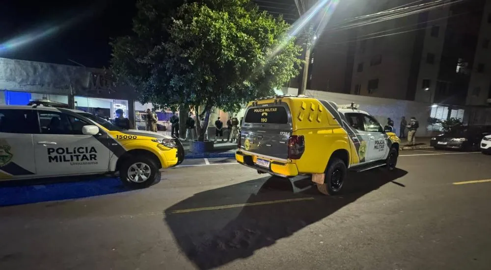 Operação interdita estabelecimento por superlotação e falta de extintores em Umuarama